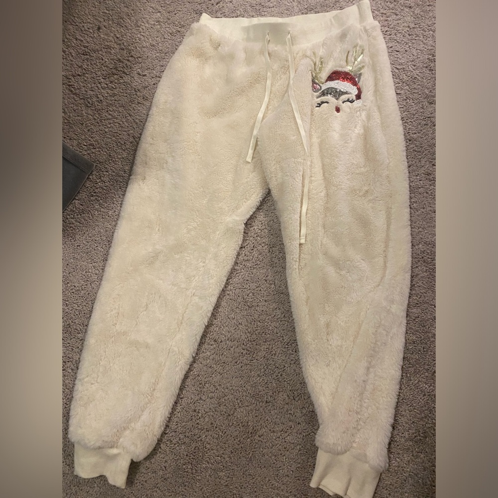 Ivory Intimates Christmas pajamas